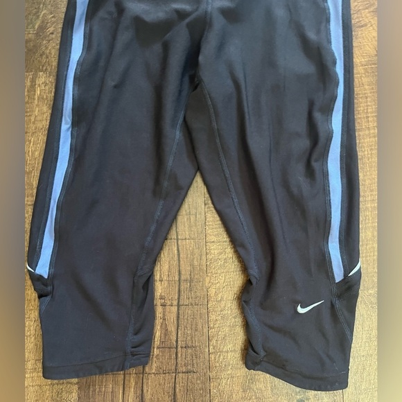Nike fit dry Womens crop pants/bike shorts 2 pairs Sz small 4/6 FitDry - Picture 6 of 11